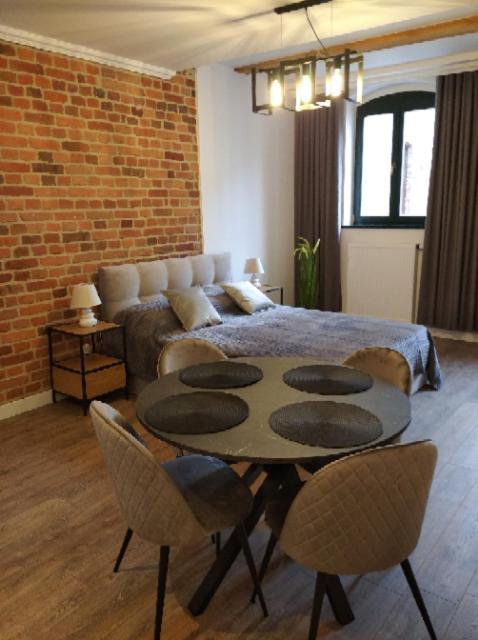 Apartment Miodowa Faktoria # 3 *